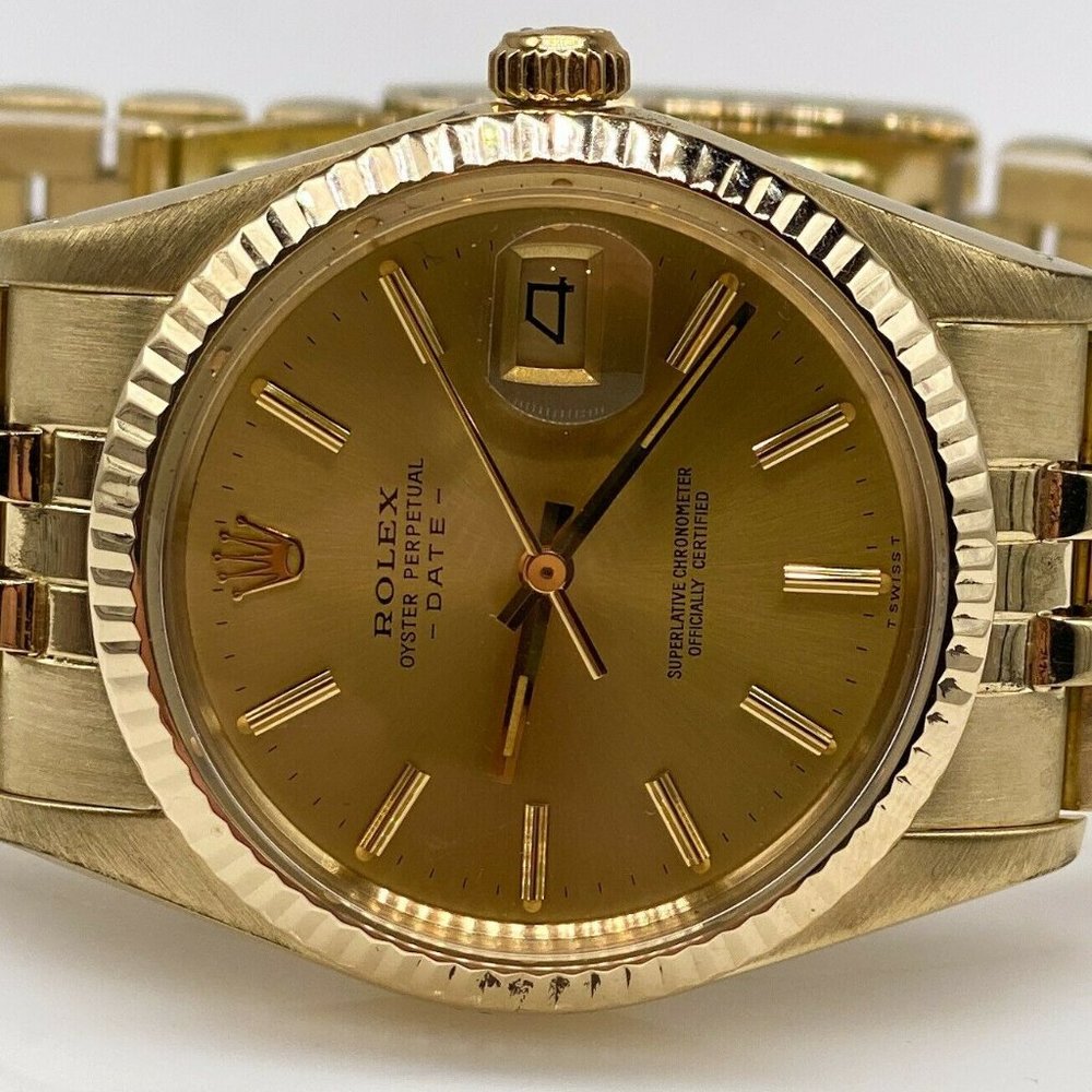 RARE! MEN'S 34MM ROLEX 14K GOLD WITH PAPERS!!!! - Picture 2 of 7